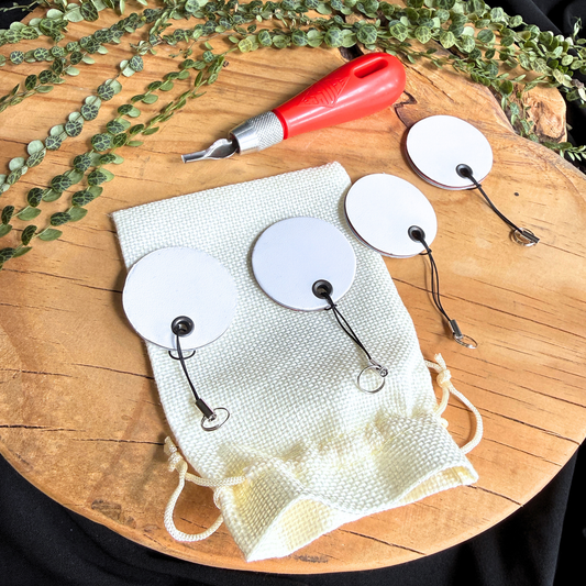 Karvable Pendant Set