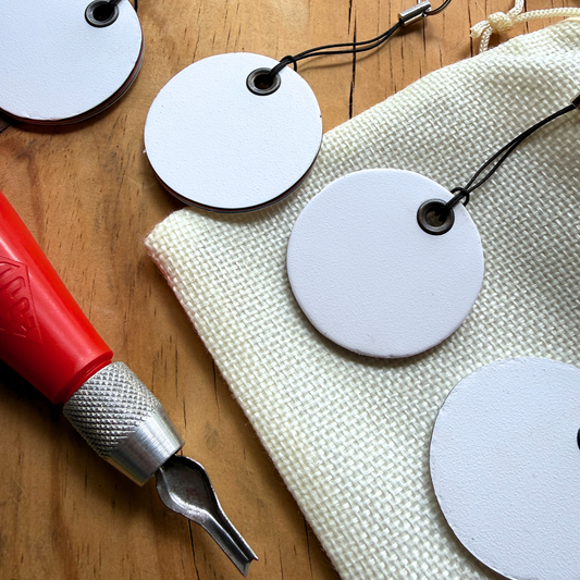 Karvable Pendant Set