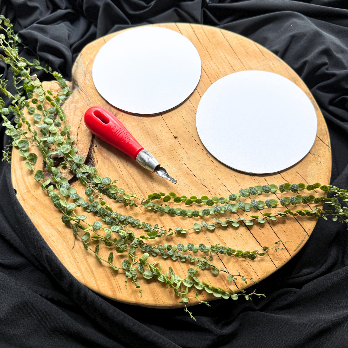 Karvable Coaster Set